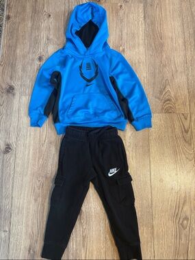 Nike Hoodie with Black Joggers sweatshirt is size 5 and joggers size 4